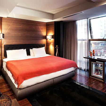 Diamond Suites, Philian And テッサロニキ