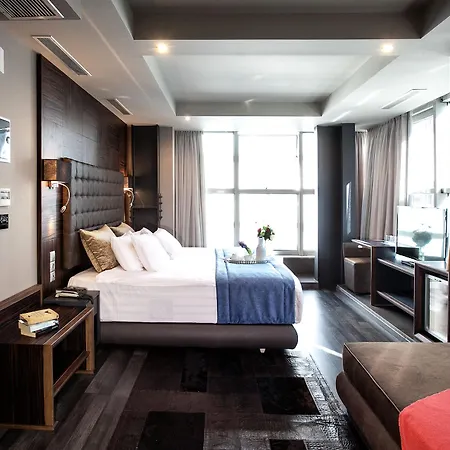 Diamond Suites, Philian And アパート
